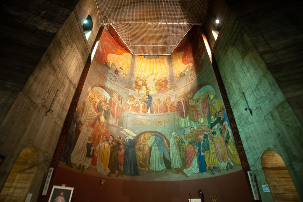 Intérieur de l'église du Saint-Esprit à Paris (GF/CDC)