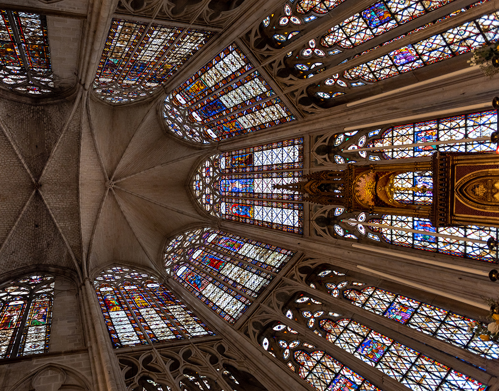 Troyes (Aube, Basilique Saint-Urbain, vitraux XIIIe du Choeur