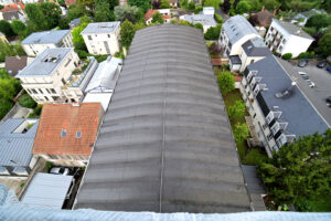 Vue sur le toit ND Raincy depuis le clocher
