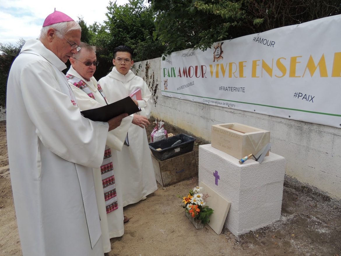 24 juin 2017, pose de la première pierre de l’église Saint-Joseph de Montigny-lès-Cormeilles