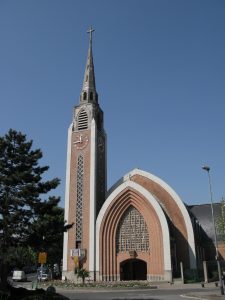Extérieur de l’église Saint-Stanislas-des-Blagis