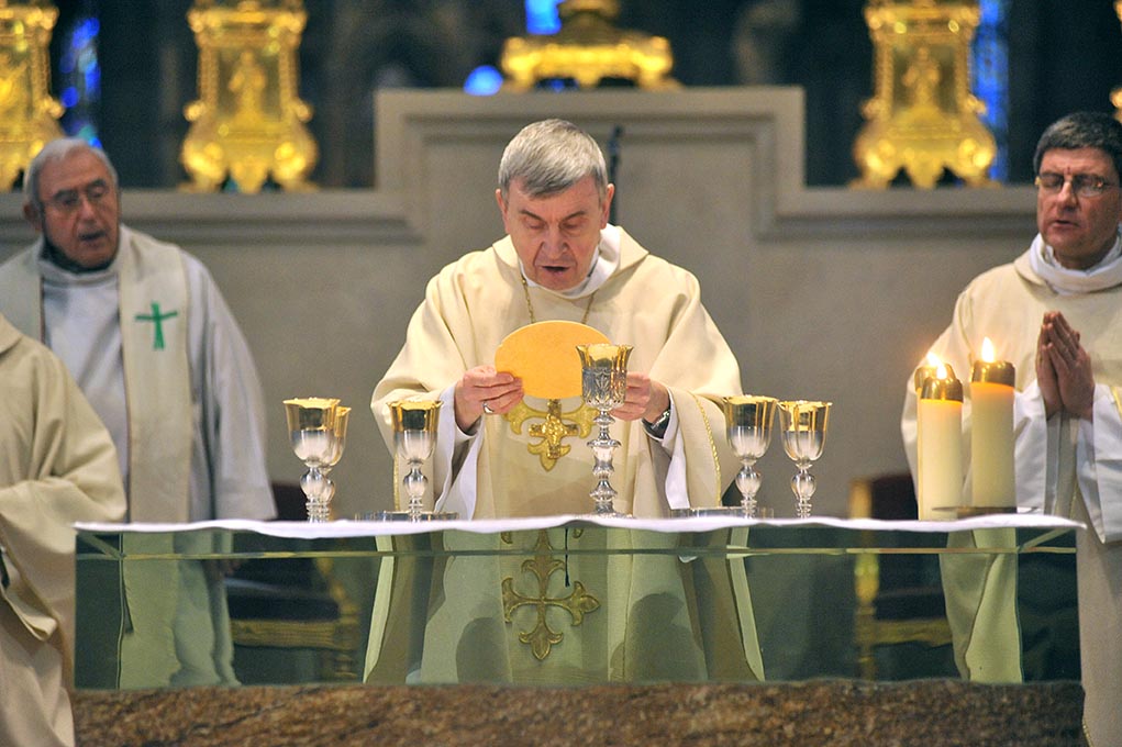 14 janvier 2018, consécration de l’autel de la cathédrale basilique de Saint-Denis