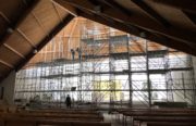 Eaubonne : des échafaudages pour réparer le toit de l’église