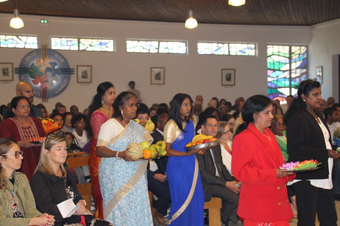 La procession de la communauté tamoule