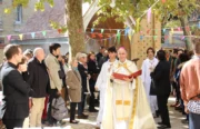 Rendez-vous sur la place du village de Notre-Dame de Boulogne (92)