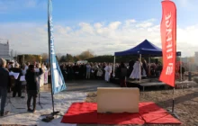 L'emplacement avant la pose des premières pierres et de la future église Saint-Colomban