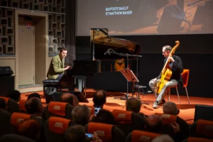 Intermèdes musicaux de Jean-Baptiste Bailly et Matthew Baker