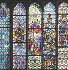 Ensemble de 5 vitraux de Notre Dame du Bon Conseil