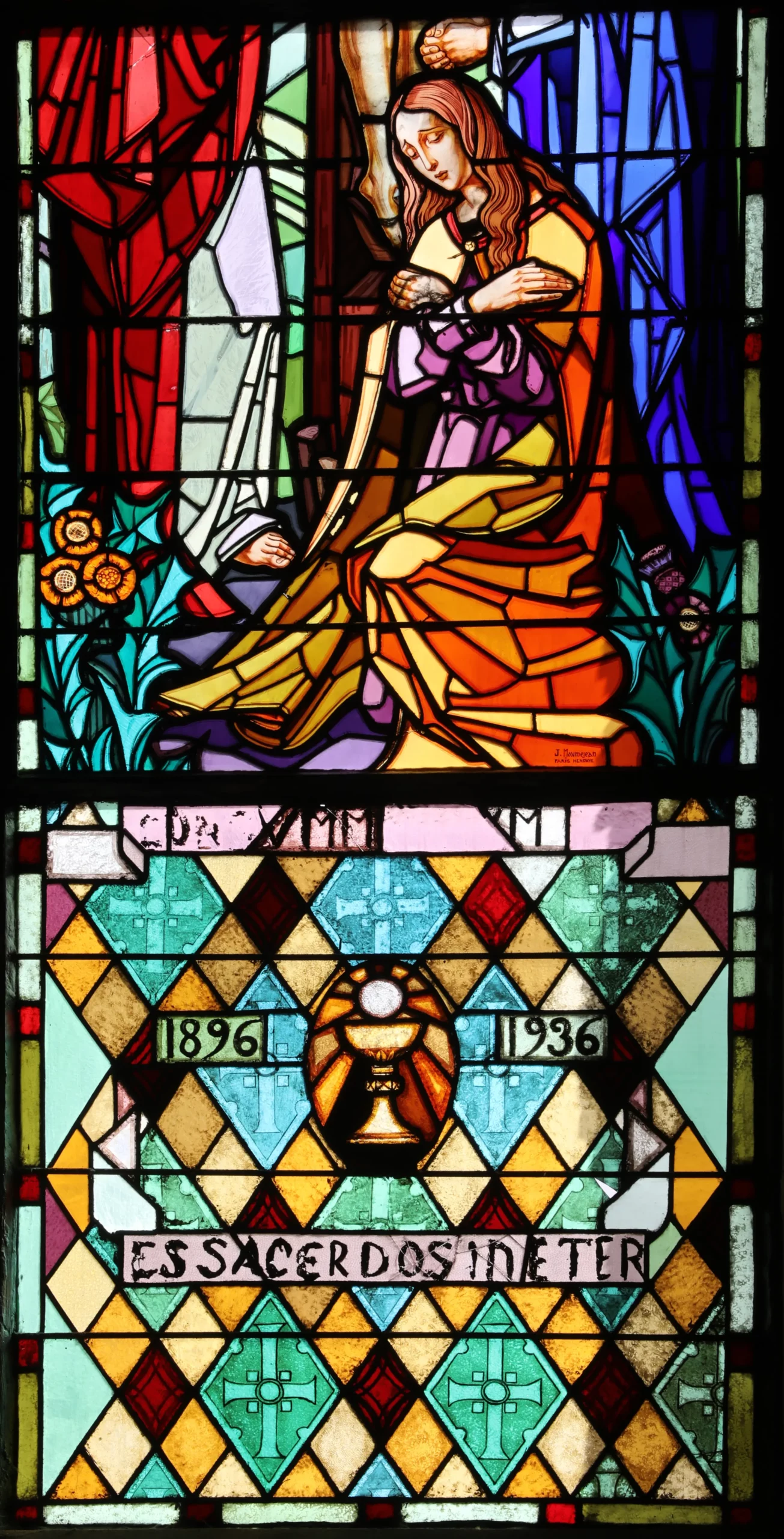 Femme au pied de la croix - vitrail de Notre Dame du Bon Conseil