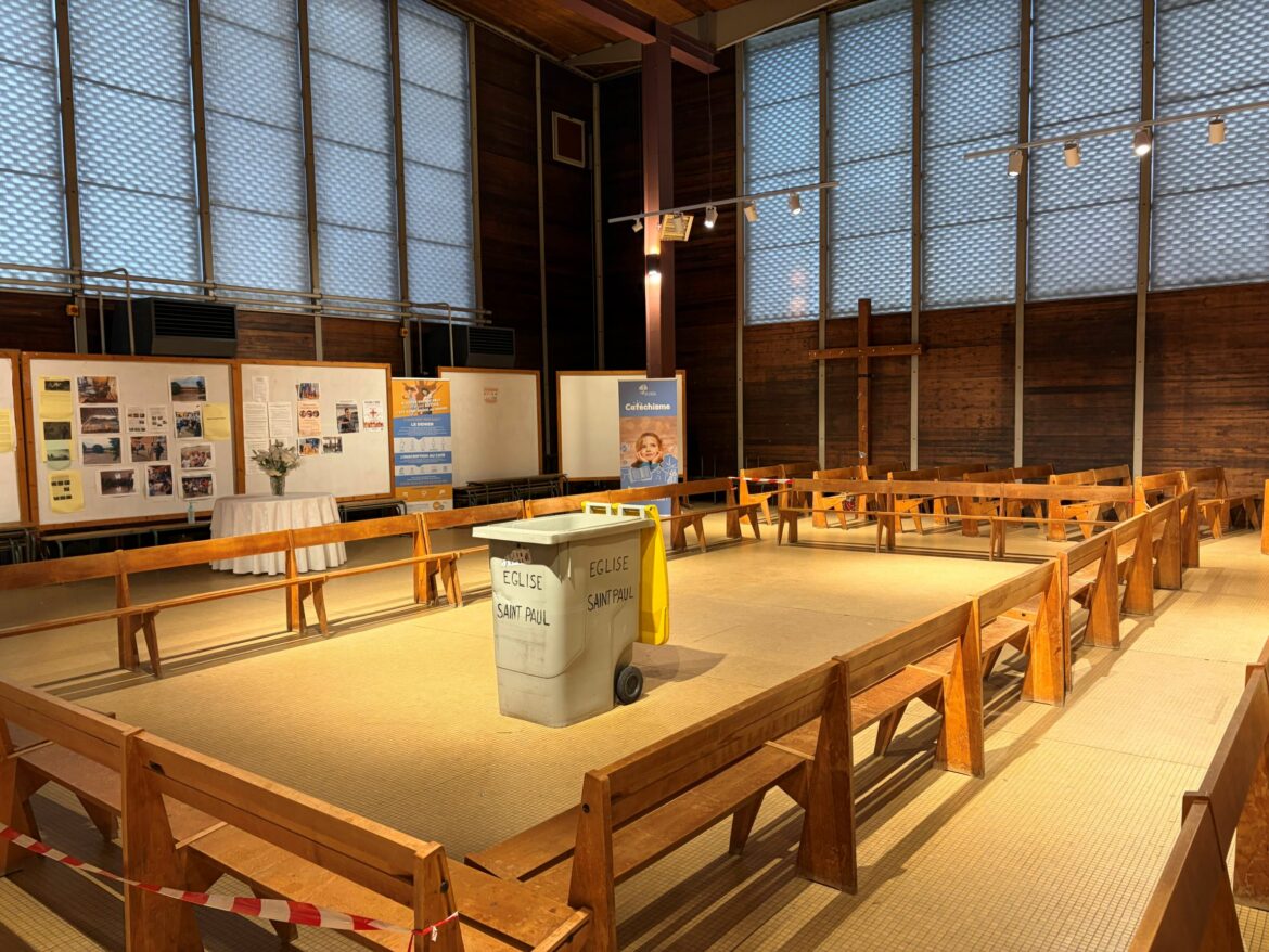 Saint Paul de la Vallée aux Renards à Fresnes (94) – Point sur les défaillances de la toiture