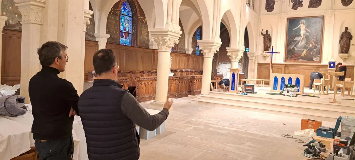 vue de loin du sanctuaire de Saint-Pierre Saint Paul de Montreuil