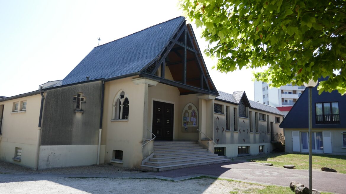 Rénovation des salles paroissiales à Pontault-Combault (77)