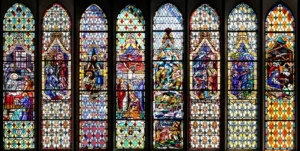 8 vitraux de Notre Dame du Bon Conseil