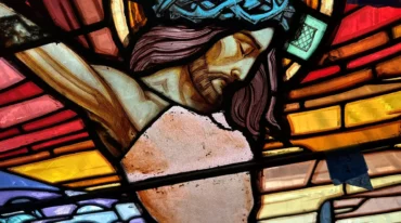 Notre Dame du Bon Conseil (Paris 18e) – Début du chantier de restauration des vitraux