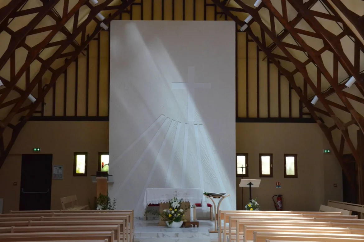 Chœur de la chapelle Saint jean Baptiste de Guinette