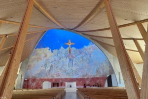 Le mural d'Augustin Frison-Roche pour l'église Saint-Joseph-le-Bienveillant