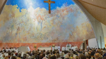 Consécration de l’église Saint-Joseph le Bienveillant (78)