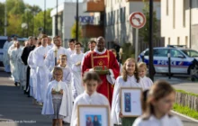 Procession à l'occasion de la cérémonie
