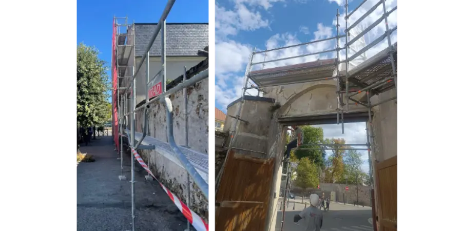 Echafaudages autour de l'enceinte du bâtiment